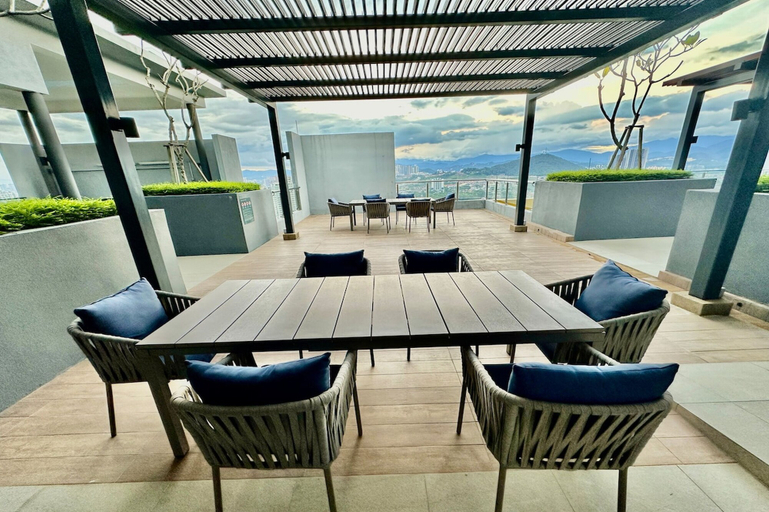 Food & Drinks 2, Neu Suites Horizon View Apartments, Kuala Lumpur