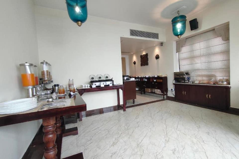 Others 5, Guleria Kothi at Ganges, Varanasi