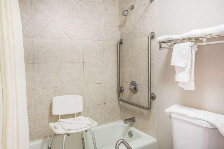 Bathroom 4, Super 8 By Wyndham Oxford, Lafayette