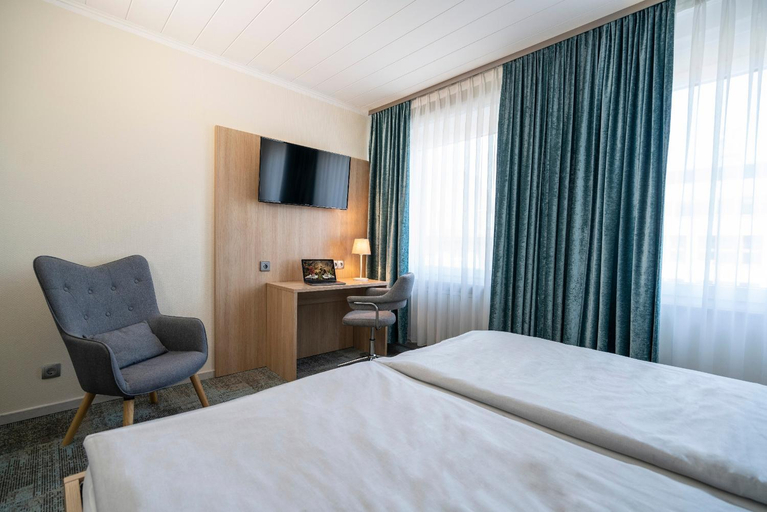 Bedroom 3, NP Hotel Königshof, Dortmund
