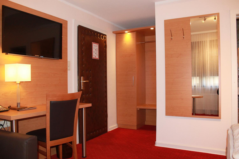 Bedroom, Hotel Hubler, Frankfurt am Main