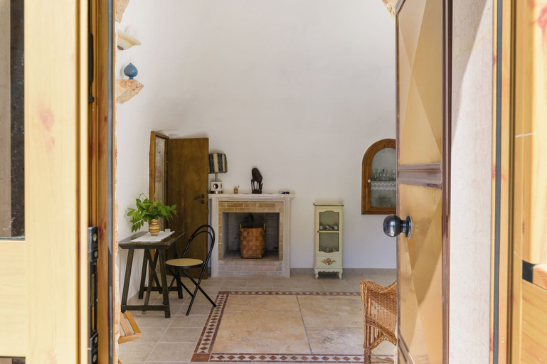 Bathroom, Trulli Isabella by Wonderful Italy, Brindisi