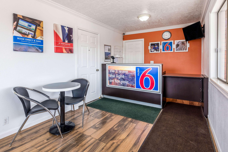 Public Area 2, Motel 6 Tremonton, Box Elder