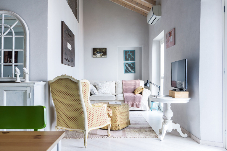 Living room 5, Madonnina Loft, Como