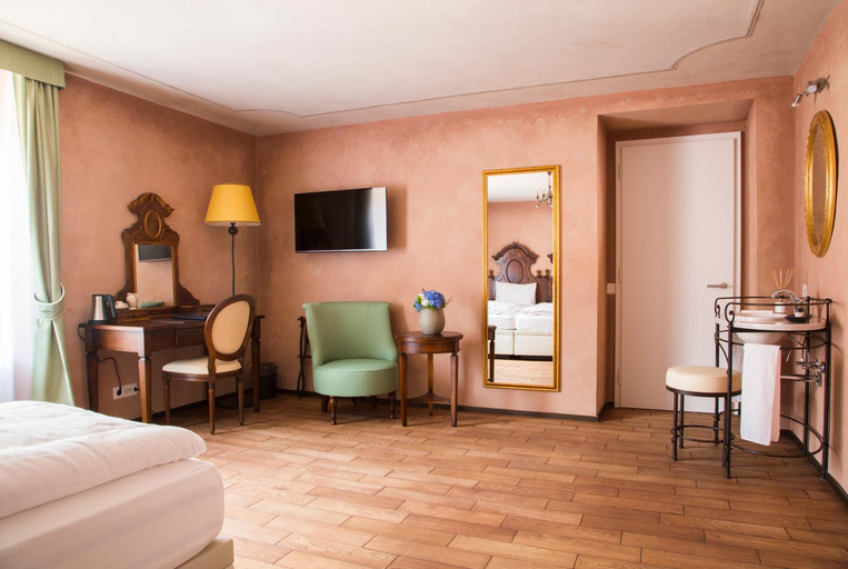 Bedroom 2, La Tureta Boutique Hotel & Restaurant, Bellinzona