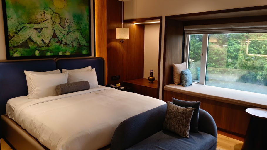 Bedroom 4, Pride Premier Pune, Pune