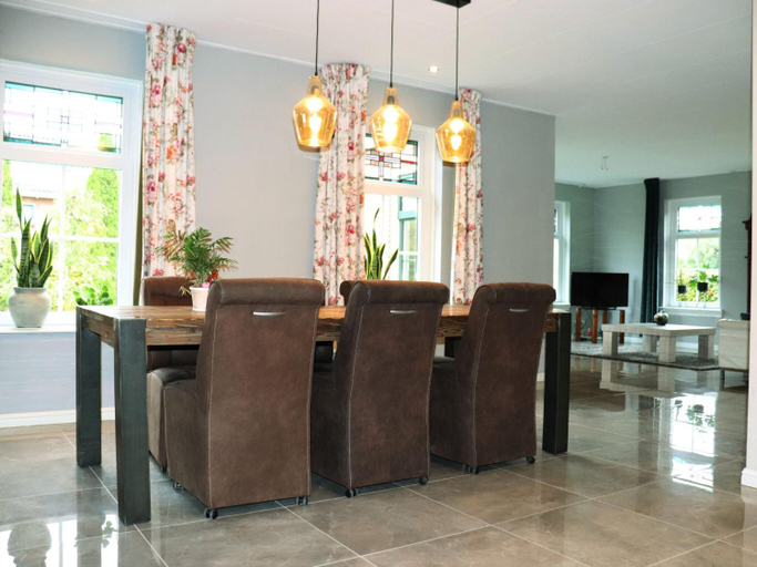 Others 5, Apartment in Kornhorn near Curringherveld, Grootegast