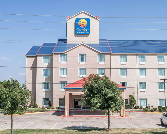 Exterior & Views 2, Comfort Inn & Suites, Beckham