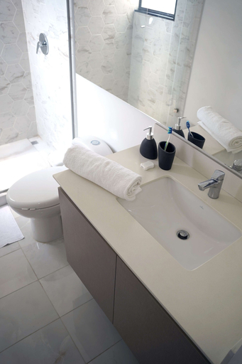 Room 5, Luxury Entire 2 BR Condo Oceanfront In Cartagena, Cartagena de Indias