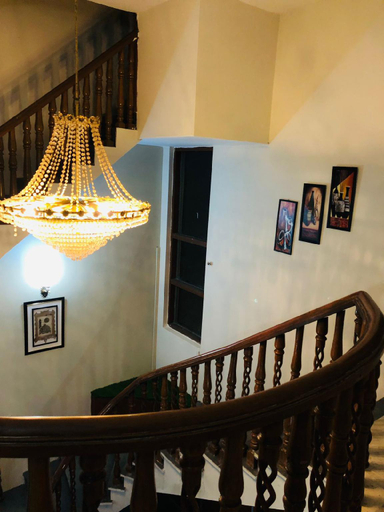 Others 4, Royal Executive Guest House F-8, Islamabad