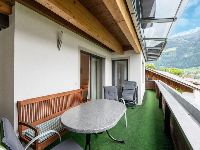 Others 4, Apartment in Fugen near Spieljochbahn, Schwaz
