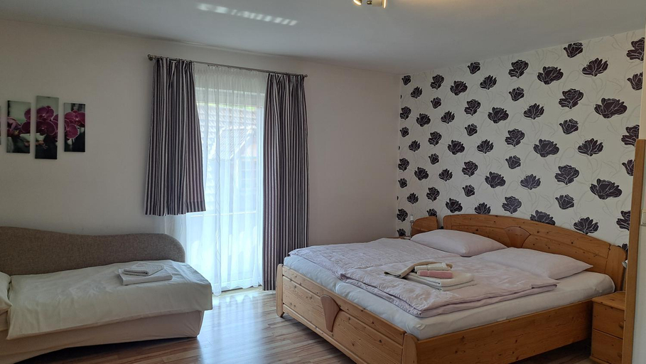 Bedroom, Gastezimmer Tiefenbacher, Lilienfeld