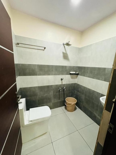 Bathroom 4, Royal Plaza City, Kozhikode