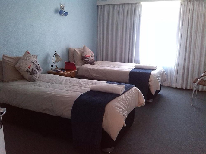 Bedroom 3, 24OnVrey 3 Star Guest House, Ekurhuleni