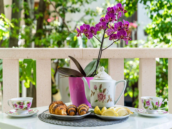 Food & Drinks 4, Apartments  Rooms Mara  Petrunjela - Deluxe Double Room with Sea View, Konavle