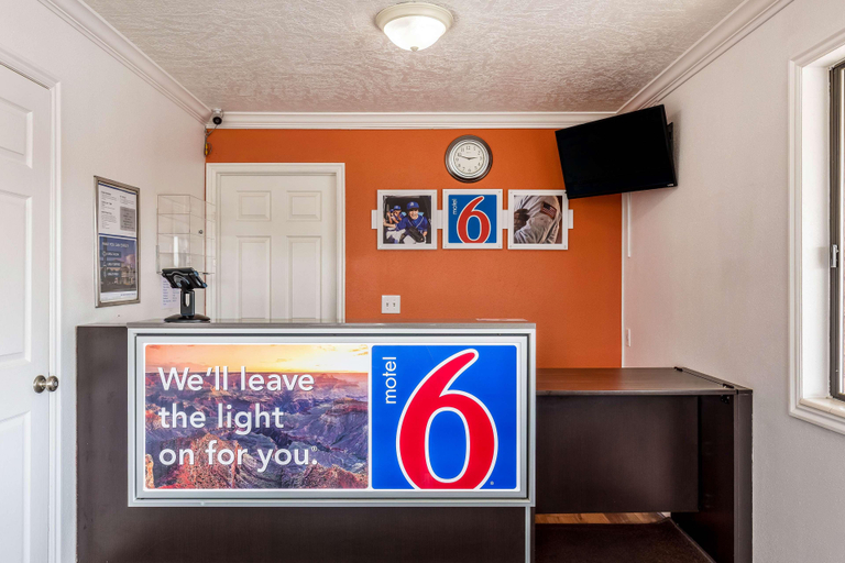 Public Area 2, Motel 6 Tremonton, Box Elder