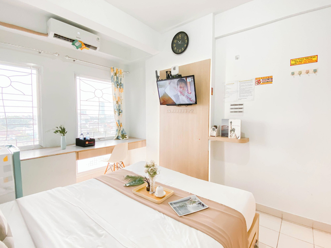 Bedroom, Comfy And Tidy Studio At Patraland Urbano Apartment, Bekasi