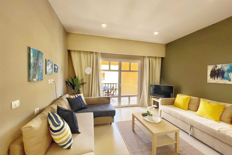 Others 3, Xuru Stays I Minimal & Central 1bdr Apt. @ Abu Tig Marina, Al-Ghurdaqah 2