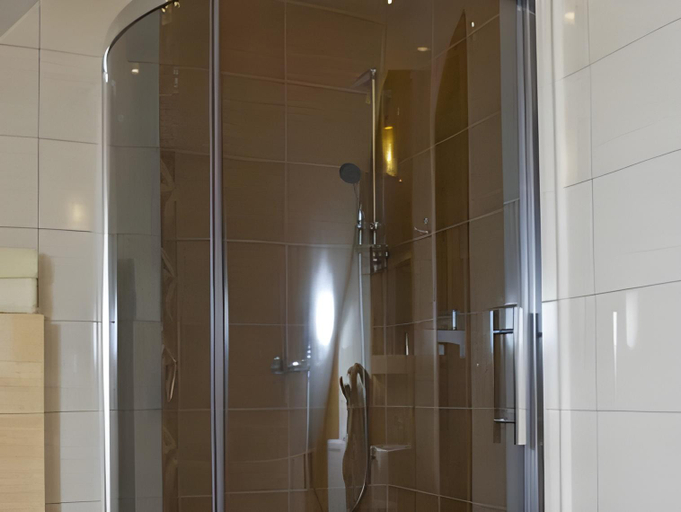 Bathroom 2, Willa Bystra, Tatra