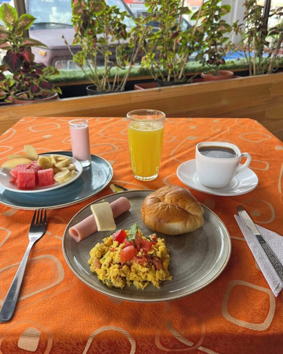 Food & Drinks 5, Hotel El Cisne Internacional, Riobamba
