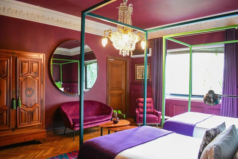 Bedroom 3, Pug Seal Polanco Anatole France, Mexico City
