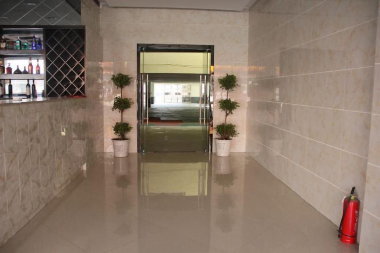 Others 3, Wenquan Hostel, Anqing