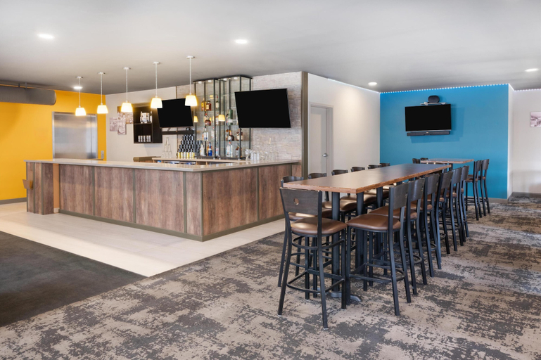 Food & Drinks 5, Best Western Premier Executive Residency Medicine Hat, Division No. 1