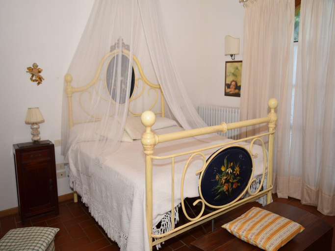 Bedroom 2, Farmhouse in Vincis time capsule, Florence