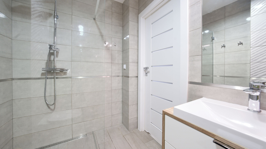 Bathroom 3, Apartamenty Sun & Snow Leśne Tarasy, Kamień