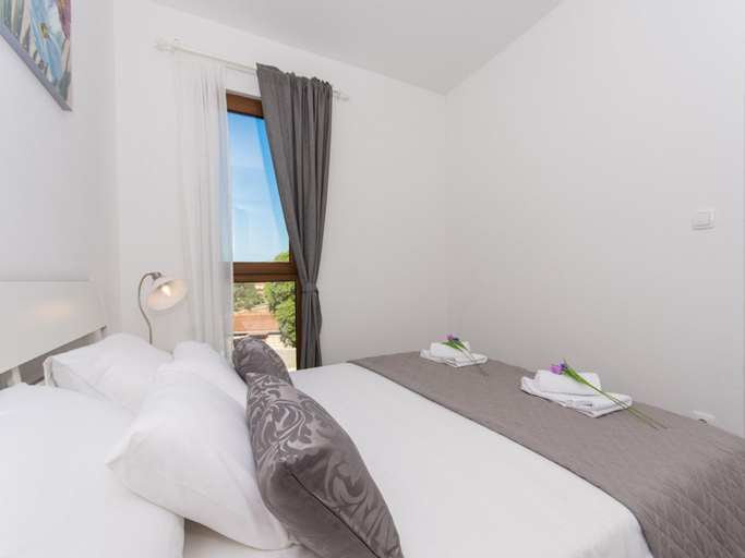 Bedroom 3, Villa LA - Comfort One-Bedroom Apartment with Terrace and Sea View, Marina