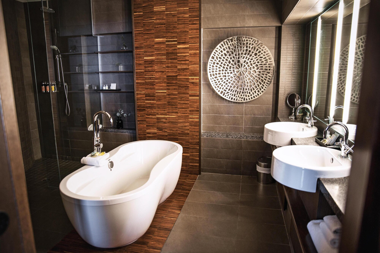 Bathroom 3, Hotel 71 by Preferred Hotels & Resorts, Communauté-Urbaine-de-Québec