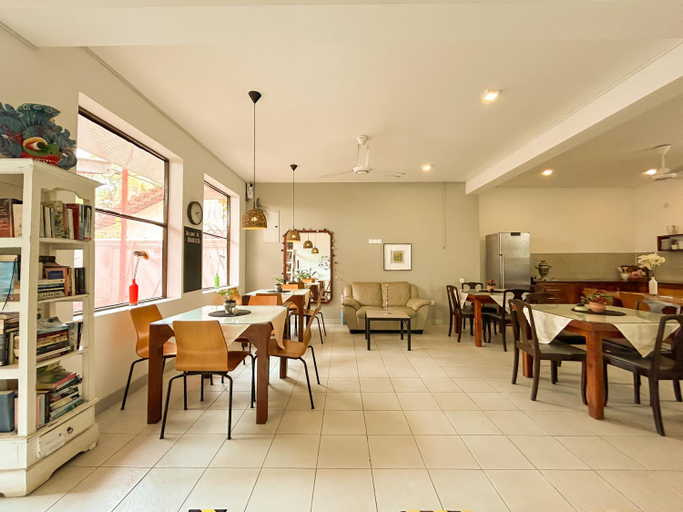 Food & Drinks 4, Coral Nest by Blue Bird, Negombo