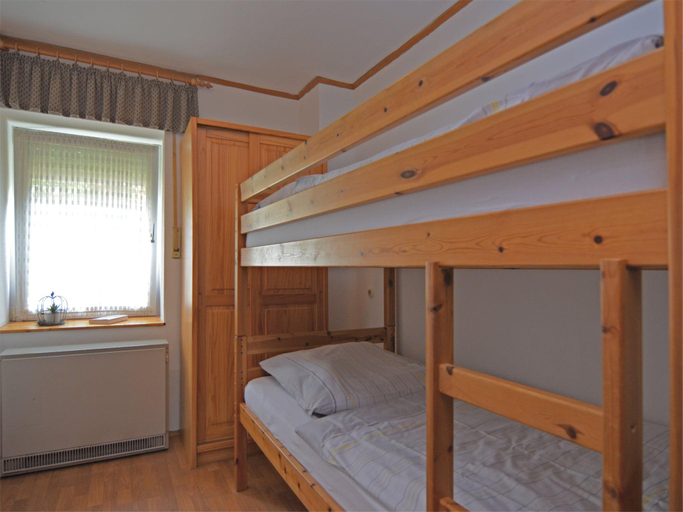 Bedroom 2, Wohnung im Sauerland mit Terrasse, Hochsauerlandkreis