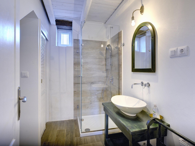 Bathroom 4, Holiday Home Svetvincenat with Pool, Svetvinčenat