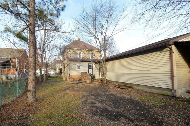 Others 5, Broadway Cottage - Convenient Location!, Morgan
