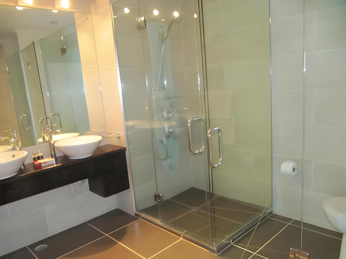 Bathroom 3, Auckland Waterfront Serviced Apartments, Waitakere