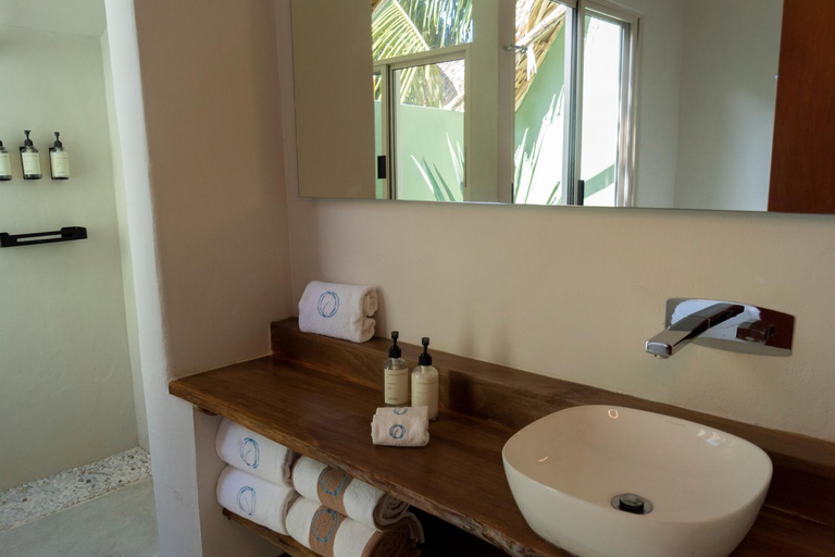 Bathroom 4, Hotel Circulo Bacalar, Othón P. Blanco