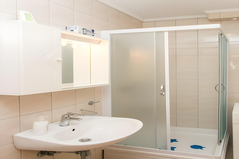 Bathroom 3, Apartment with terrace for 3 people, Dubrovnik