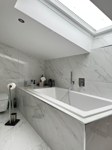 Bathroom 4, Villa Iduna mit modern desingten Apartments, Rostock