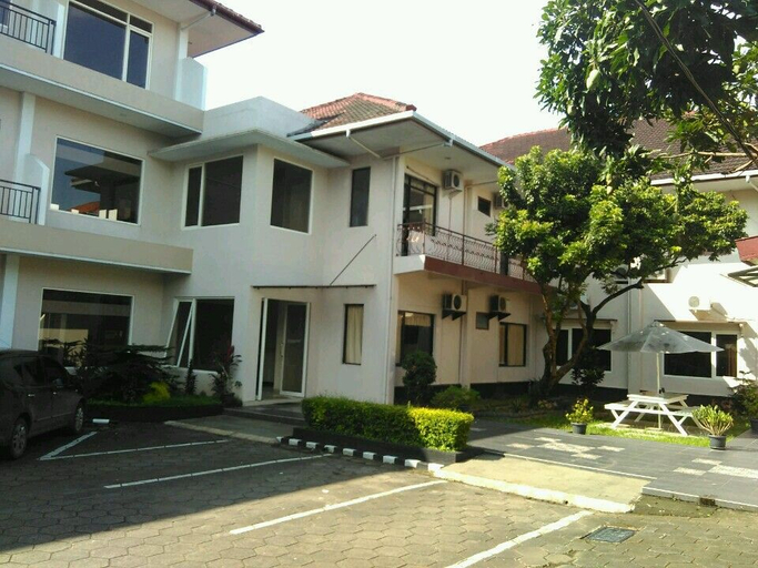 exterior 5
