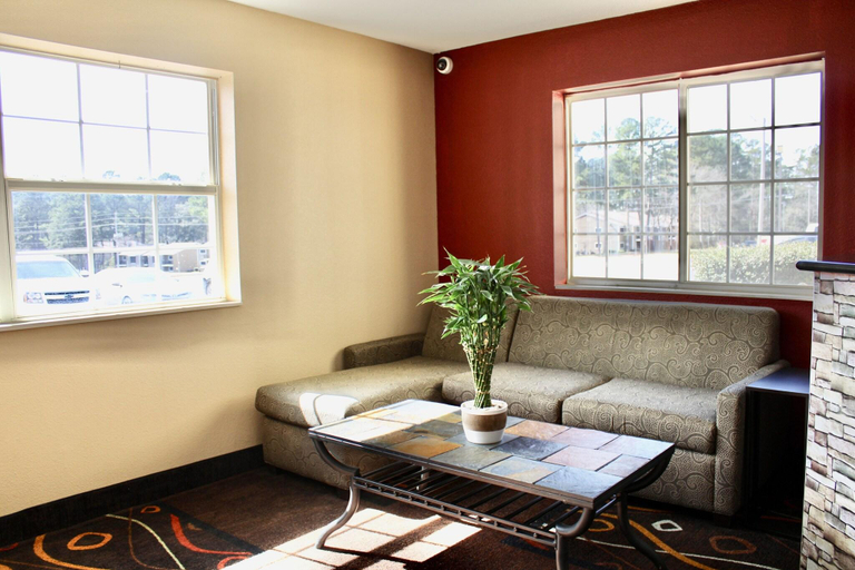 Public Area 3, HomeTown Inn & Suites, Gregg