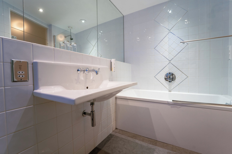Bathroom 4, Lakeside Hotel & Spa, Cumbria