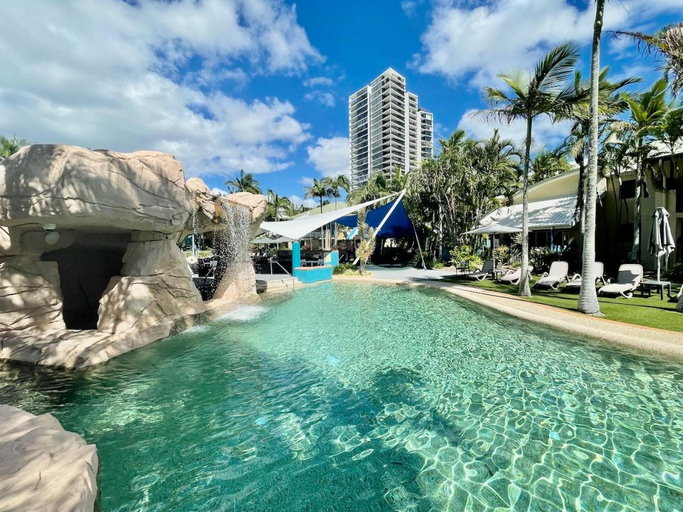 Sport & Beauty 2, Premium Poolside Villa, Diamond Beach 39, Gold Coast