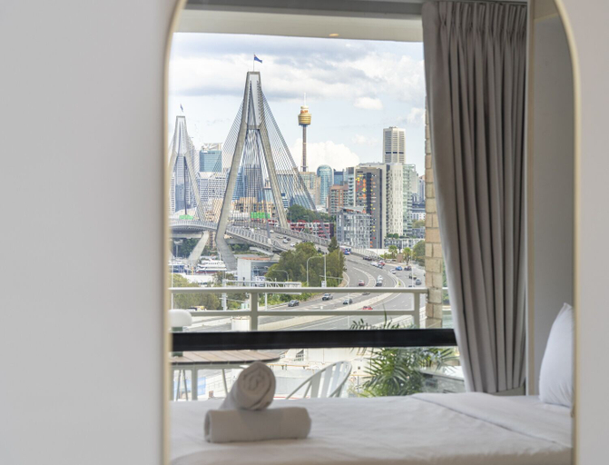 Others 5, Kozyguru | Rozelle | Bridge View With Carpark, Sydney