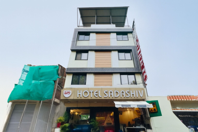 Exterior & Views 2, Hotel Sadashiv , Ujjain