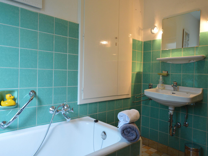 Bathroom 3, Holiday home in nice surrounding, Bernkastel-Wittlich