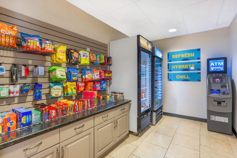 Food & Drinks 5, Clarion Pointe Sioux Falls Airport, Minnehaha