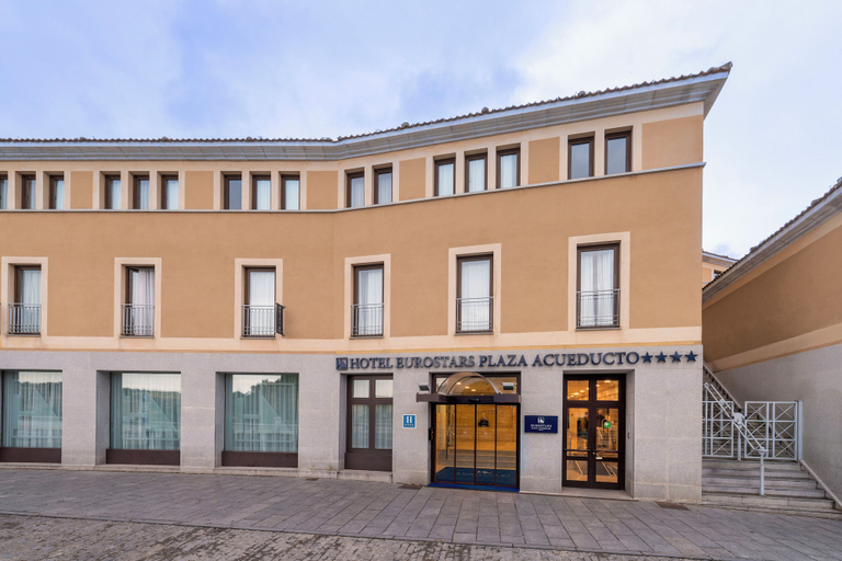 Exterior & Views 2, Eurostars Plaza Acueducto, Segovia