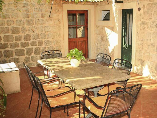 Others 5, ApartmentRooms Savonari - Two Bedroom Studio Apartment with Terrace, Pojezerje