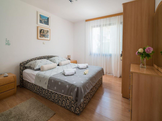 Others 2, Apartments Tomas - Four Bedroom Apartment with BalconyA4, Omiš